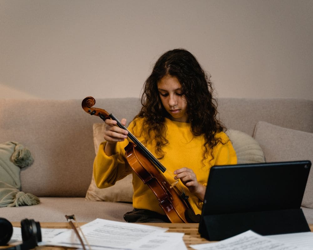 Descubra a Magia do Violino: Pilares Essenciais para Começar a Tocar